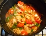 鶏ムネ肉とトマトとピーマンのキャセロール作り方3写真