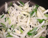 豆腐でお揚げさん→大根炒めとお味噌汁作り方4写真