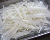 シャキシャキ大根醤油麹マヨ和え♪作り方1写真
