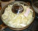 キャベツと豚肉の焼き蒸し作り方1写真