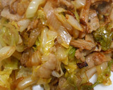 白菜の漬物と豚ばら肉の炒め物作り方8写真