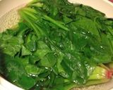 ゴマ油が決めて！ほうれん草の納豆あえ♪作り方3写真