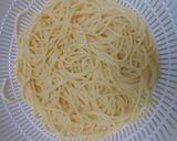 新玉ねぎとほうれん草のパスタ・バター味作り方7写真