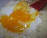 鶏がらスープ＋豆乳炊き込みごはん　卵のせ作り方4写真