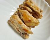 イタリアンドレッシングで味付ける手羽中作り方5写真