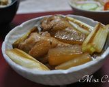 鶏手羽元肉と大根とねぎの煮物作り方7写真