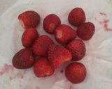超簡単！レンジで本格的いちご大福♡作り方1写真