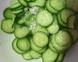 簡単タコとキュウリのにんにく醤油和え作り方2写真