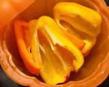 レンジでパプリカのマリネ☆作り方1写真