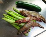 エビと青野菜のバターソテー作り方1写真