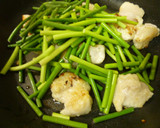 ♡鶏肉とニンニクの芽のオイスター炒め作り方3写真