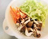 【冷蔵庫掃除】残った野菜で酸辣湯作り方1写真