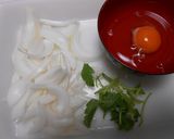 新玉ねぎ入り玉子丼釜揚げしらすのせ作り方2写真