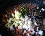 簡単!水なしで作るトマトのドライカレー作り方3写真