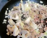 お弁当にも♪蓮根のカレーそぼろ煮作り方3写真