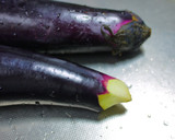 夏の箸休め＊茄子とひじきの梅鰹和え作り方1写真