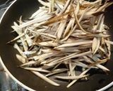 ごぼうと煮干しの味噌きんぴら作り方3写真