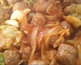 チキンボールのケチャップ炒め作り方5写真