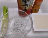 絹ごし豆腐にしらすと長葱のごま油和えのせ作り方1写真