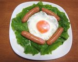 半熟目玉焼きウインナー添え作り方4写真