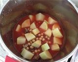 トマトジュースで牛すじ煮込み作り方4写真