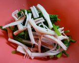 サッパリ♪菜の花とカニカマの簡単酢の物作り方3写真