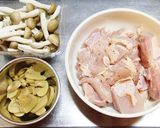 簡単☆クミン香る鶏と茸のガーリックソテー作り方1写真