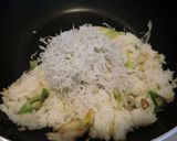 香ばしネギとしらすのチャーハン作り方5写真