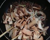 ＊簡単！甘辛ミンチすき焼き風うどん＊作り方2写真