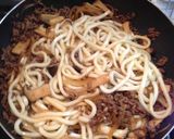 ＊簡単！甘辛ミンチすき焼き風うどん＊作り方4写真