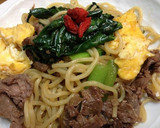 小松菜と牛肉のオイスターソース焼きそば作り方6写真