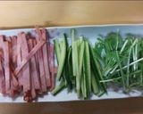 焼豚で生春巻き ～ごま油のタレで～作り方1写真