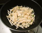 豆苗とえのきの明太バター炒め作り方2写真