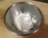 豚肉（スパム）のピカタ〜ペペロンチーノ風作り方2写真