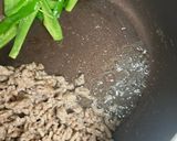 豚ひき肉そぼろ丼　卵、野菜。作り方3写真