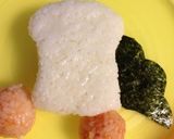 簡単キャラ弁〜飛んでる食パンまん〜作り方3写真