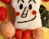 簡単キャラ弁〜飛んでる食パンまん〜作り方5写真