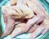 ダッチオーブンで手羽先のカリッと素揚げ♪作り方1写真