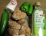 ズッキーニの、グレープシードオイル炒め作り方1写真