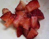 簡単！いちご豆乳粥☆離乳食初期～作り方1写真