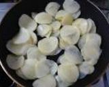 簡単★ポテトのミートソース焼き作り方1写真