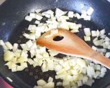 ポテトとミンチのオムレツ作り方3写真