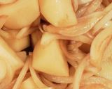 簡単美味じゃがいもと玉ねぎの甘辛バター煮作り方2写真