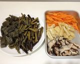 炊飯器で簡単*山菜おこわ作り方2写真