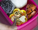 春のミツバチ♪簡単キャラ弁当飾りおかず！作り方7写真
