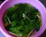 ✿ほうれん草と油揚げのお味噌汁✿作り方1写真