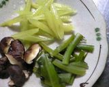 茎わかめとふきの煮物作り方1写真