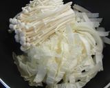 体ポカポカ☆白菜とえのきの味噌汁作り方1写真