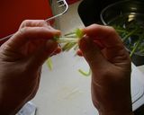 緑がきれいな、ふきの煮物作り方2写真
