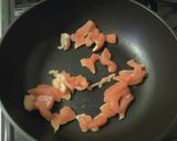 ジャガイモ・ニンジン・鶏肉のカレー粉炒め作り方3写真